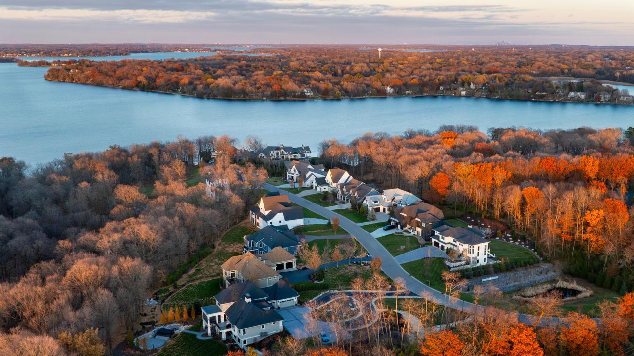 Victoria, Minnesota, 55331, United States, 5 Bedrooms Bedrooms, ,3 BathroomsBathrooms,Residential,For Sale,1994848