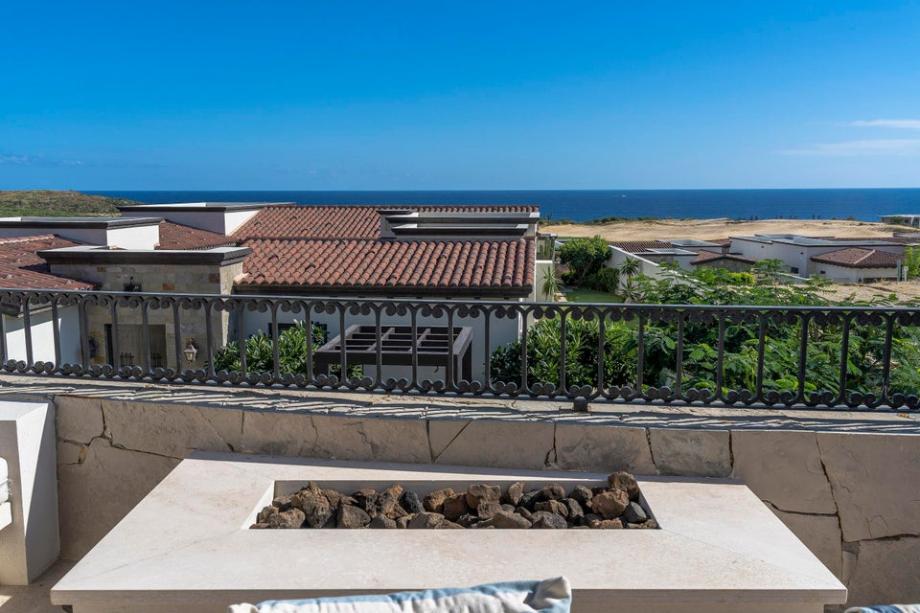 Via de Niza, Los Cabos, Baja California Sur, 23456, Mexico, 4 Bedrooms Bedrooms, ,4 BathroomsBathrooms,Residential,For Sale,Via de Niza,1640124