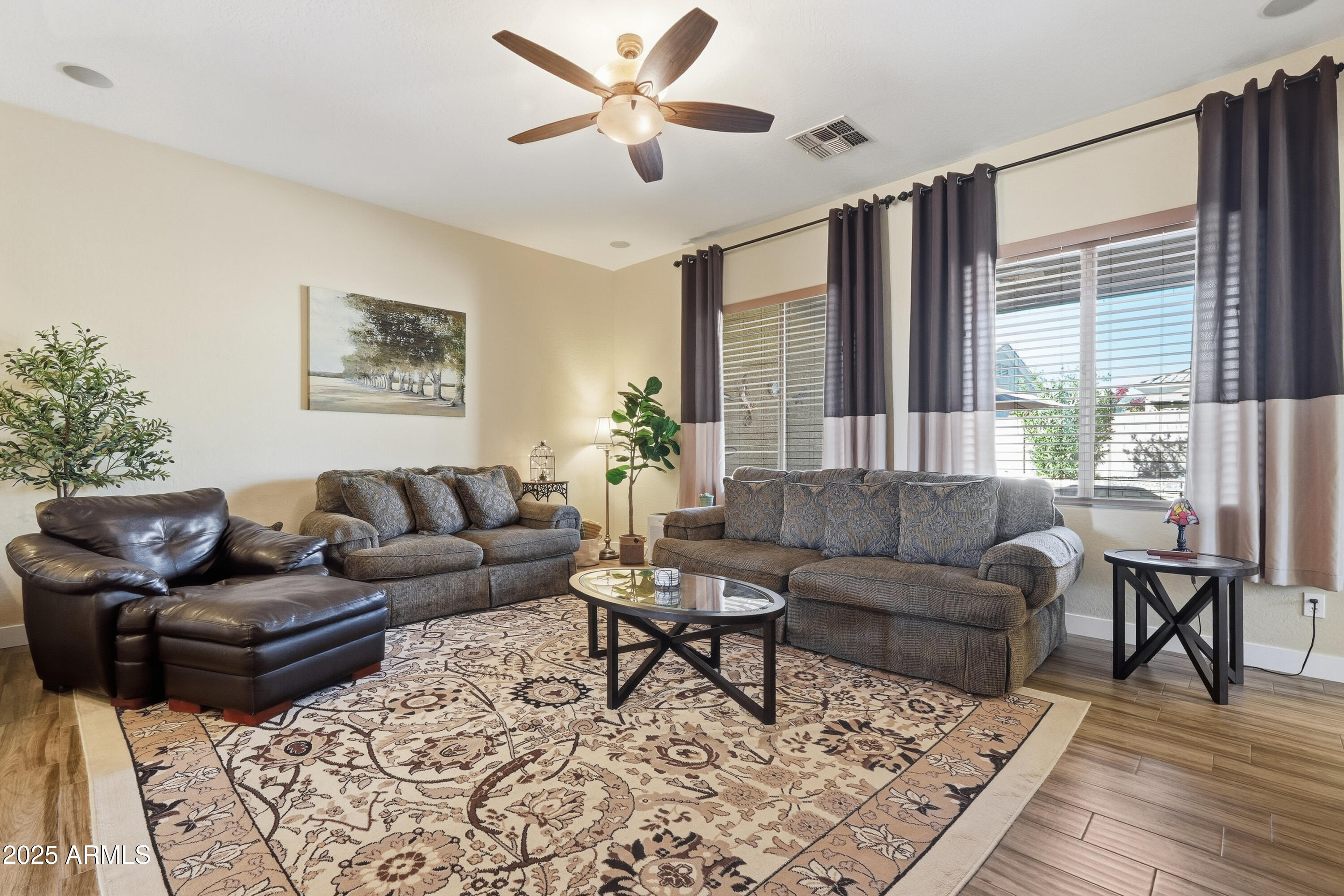 Goodyear, Arizona, 85338, United States, 4 Bedrooms Bedrooms, ,2 BathroomsBathrooms,Residential,For Sale,1989327