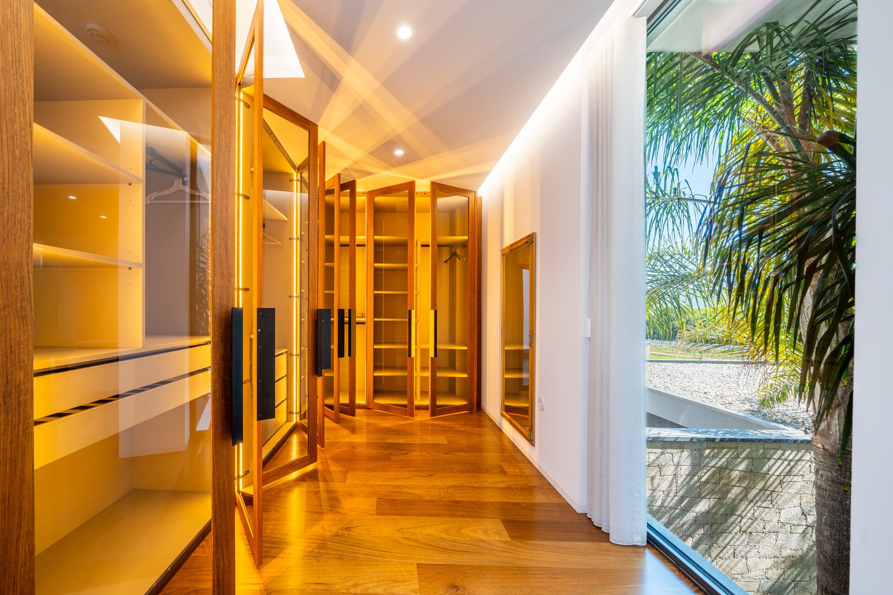  Detached house, 7 bedrooms, for Sale - 物件實景