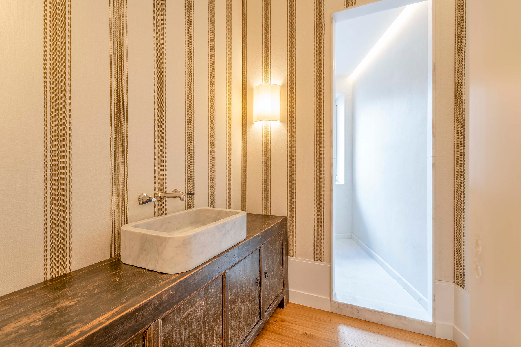 Exclusive 4th floor with garage and designer renovation in Justicia. Madrid - 物件實景
