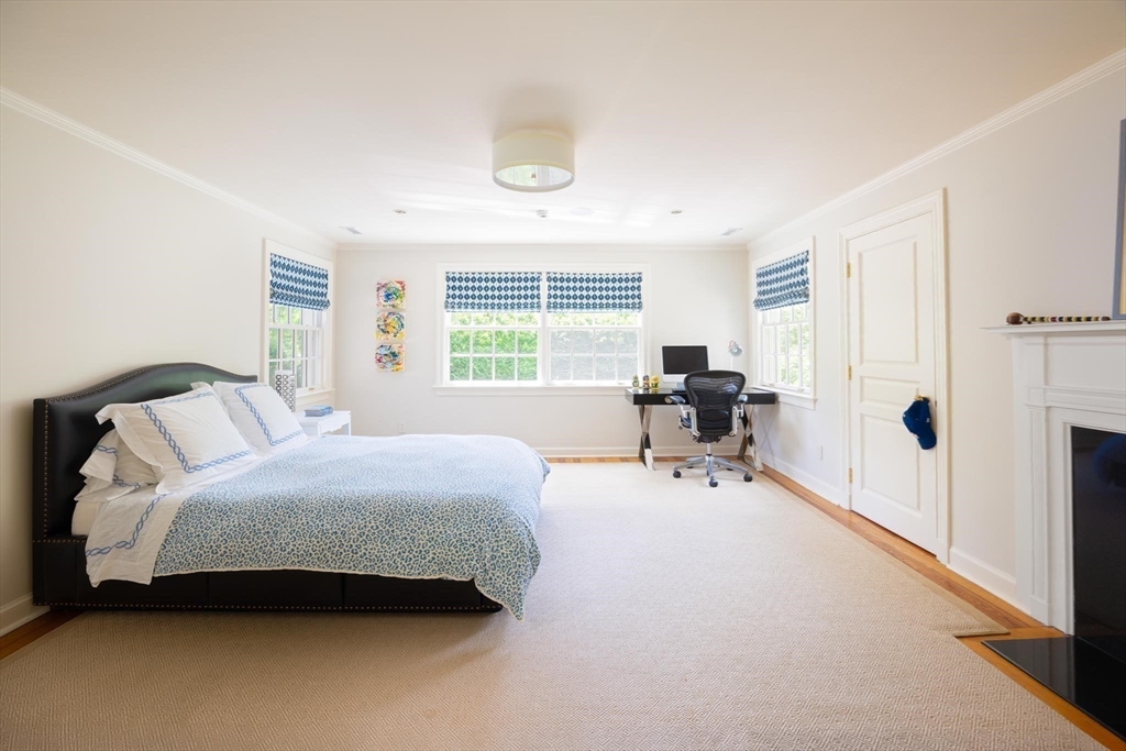 Brookline, Massachusetts, 02445, United States, 6 Bedrooms Bedrooms, ,8 BathroomsBathrooms,Residential,For Sale,1839971