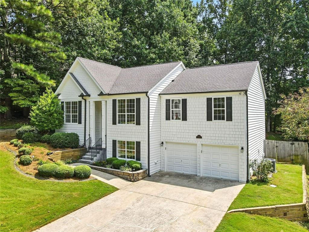 Cumming, Georgia, 30040, United States, 4 Bedrooms Bedrooms, ,3 BathroomsBathrooms,Residential,For Sale,1925510