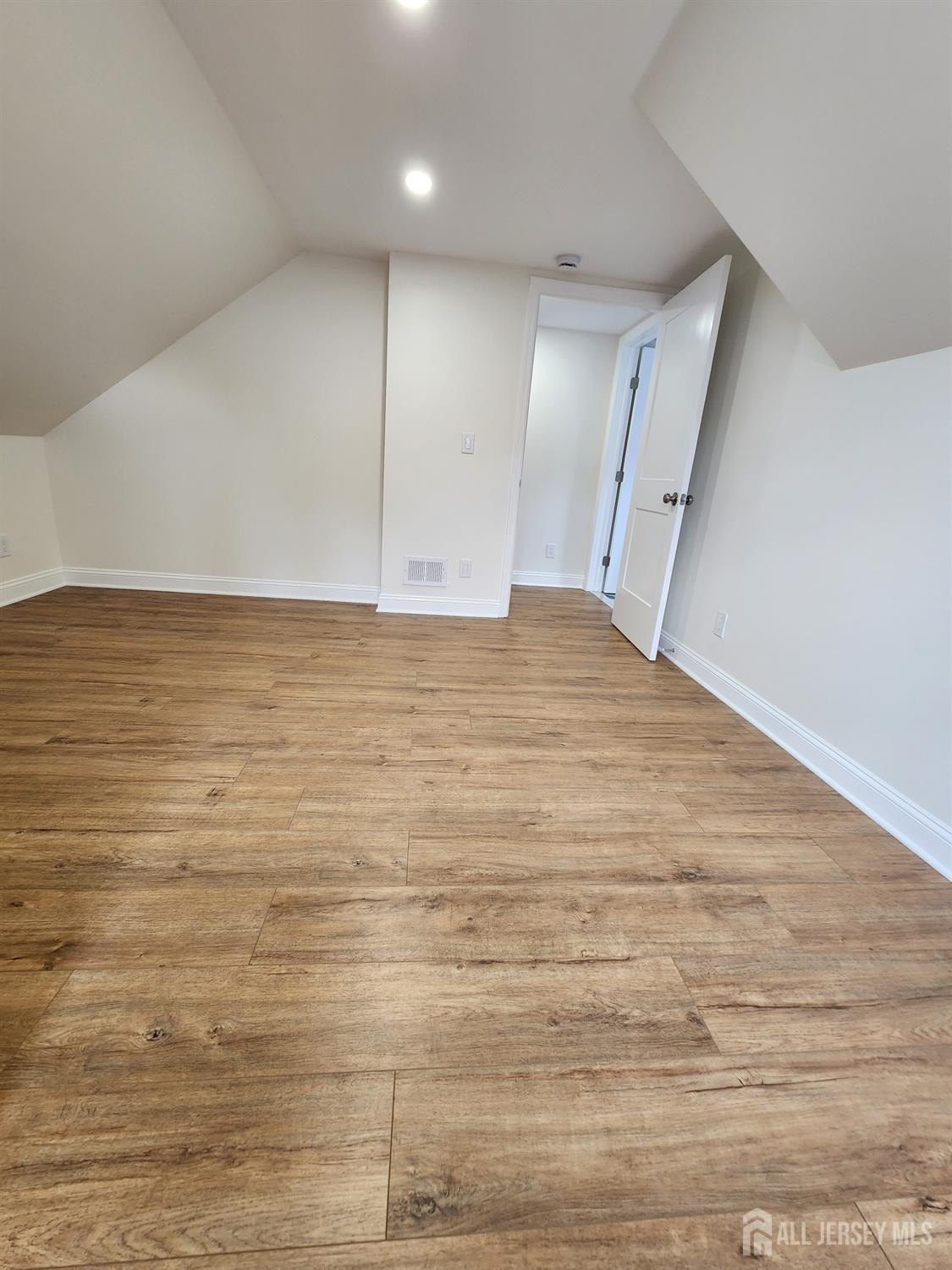 Sayreville, New Jersey, 08879, United States, 4 Bedrooms Bedrooms, ,2 BathroomsBathrooms,Residential,For Sale,2005384