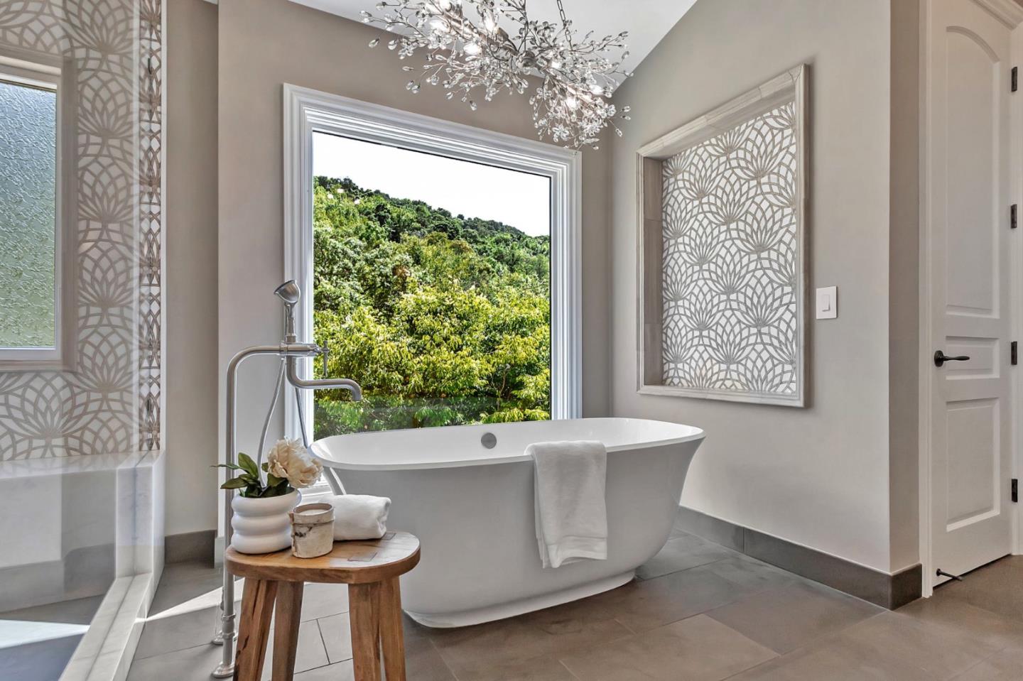 Los Gatos, California, 95032, United States, 8 Bedrooms Bedrooms, ,11 BathroomsBathrooms,Residential,For Sale,1855941