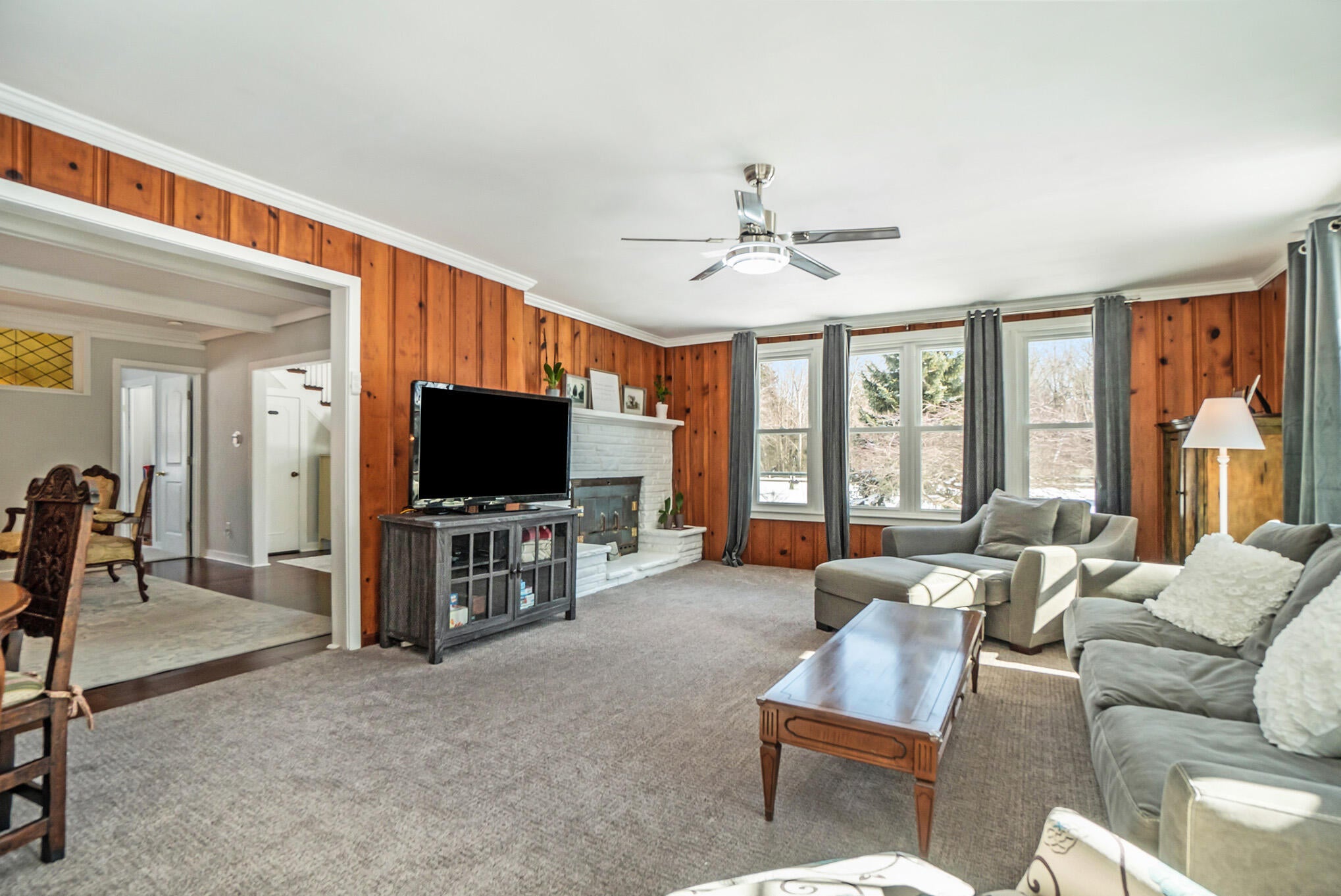 South Haven, Michigan, 49090, United States, 4 Bedrooms Bedrooms, ,3 BathroomsBathrooms,Residential,For Sale,1937505