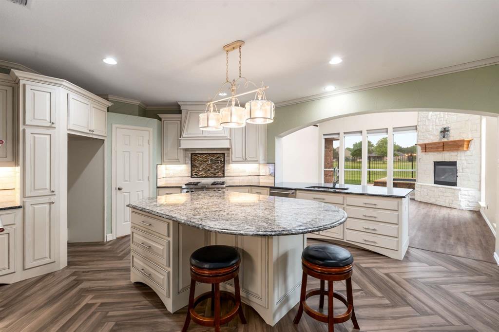 Rowlett, Texas, 75089, United States, 4 Bedrooms Bedrooms, ,4 BathroomsBathrooms,Residential,For Sale,1826622
