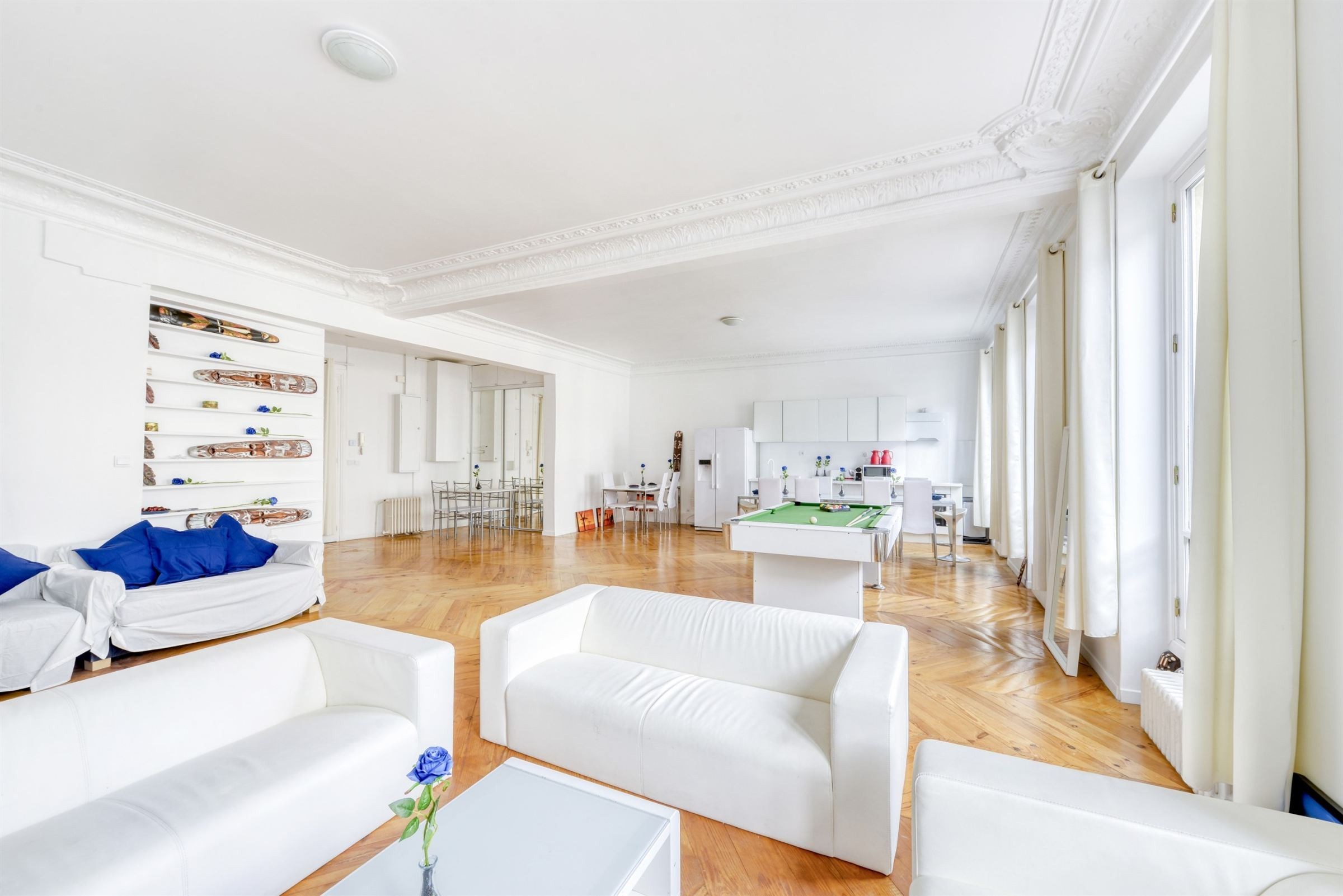  4-Room, 3-Bedroom Apartment in Paris 9th - 物件實景