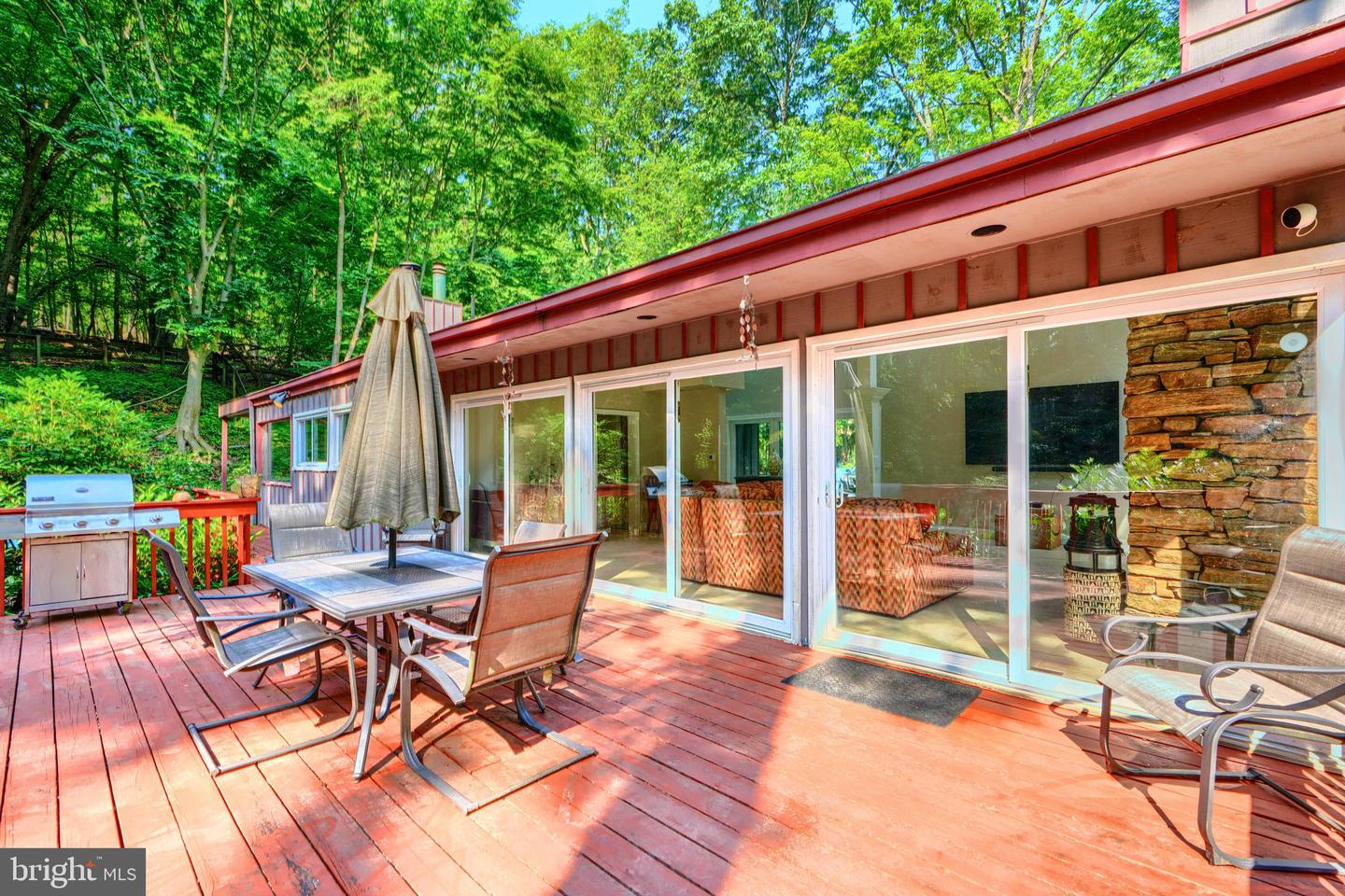 Reisterstown, Maryland, 21136, United States, 4 Bedrooms Bedrooms, ,4 BathroomsBathrooms,Residential,For Sale,1983580