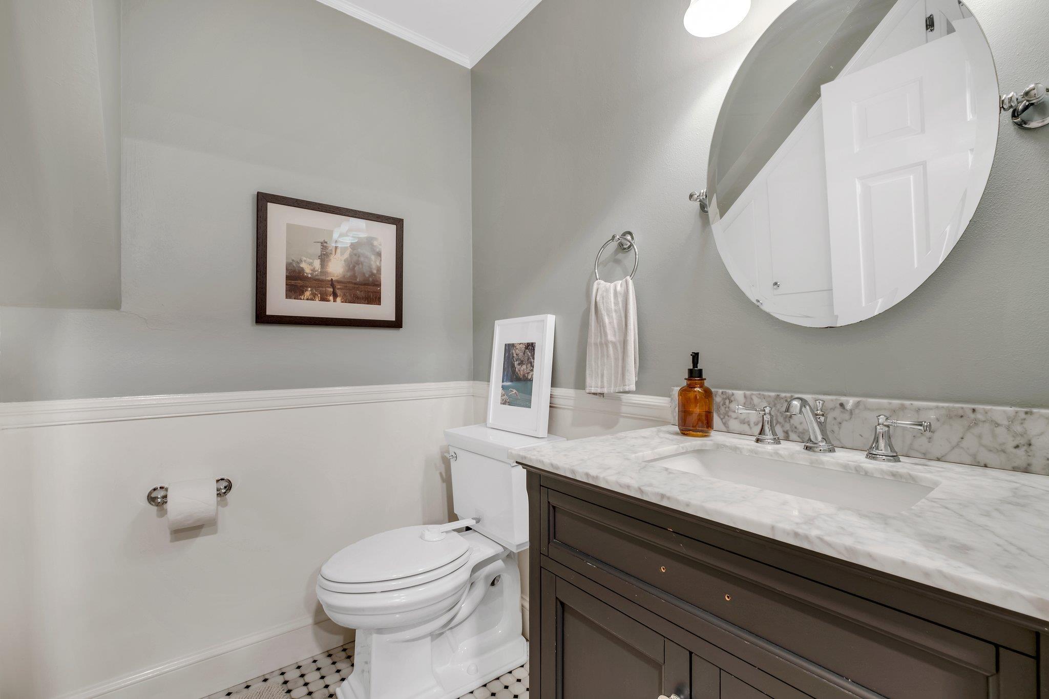 Tallahassee, Florida, 32308, United States, 4 Bedrooms Bedrooms, ,3 BathroomsBathrooms,Residential,For Sale,1837080