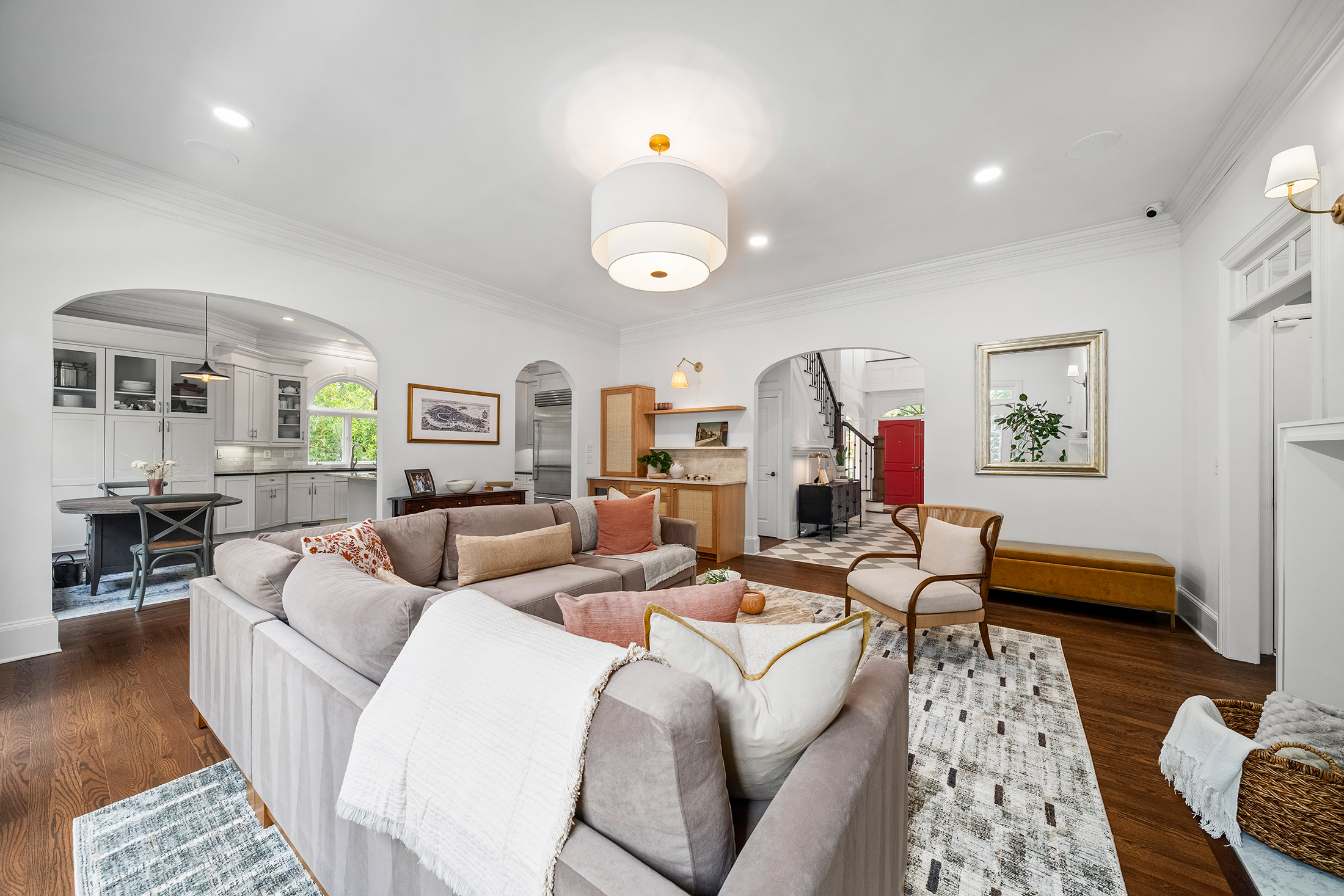  Beautifully Renovated Home in the Heart of Morningside - 物件實景