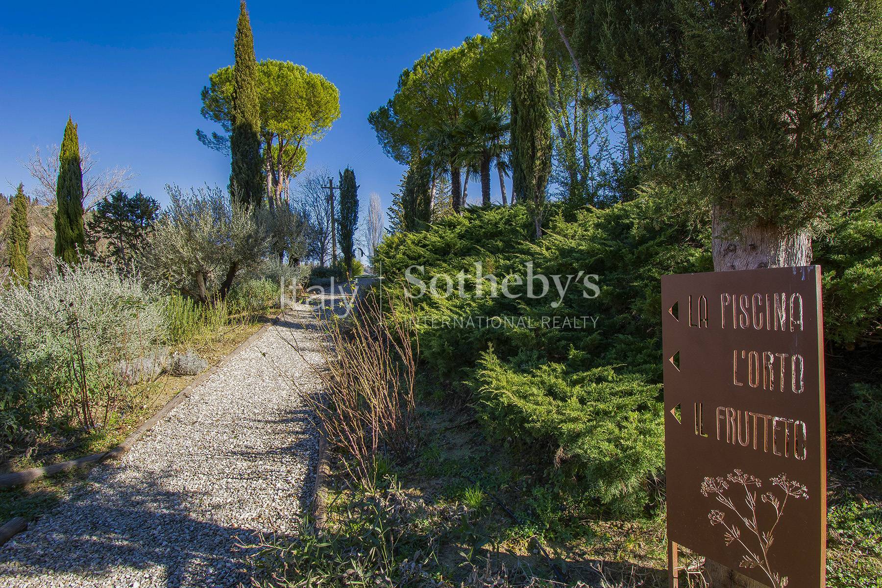  Small restored hamlet in the heart of Chianti - 物件實景