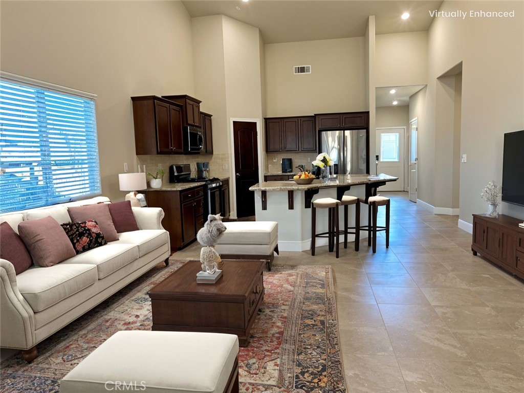 Clovis, California, 93619, United States, 3 Bedrooms Bedrooms, ,2 BathroomsBathrooms,Residential,For Sale,1919541