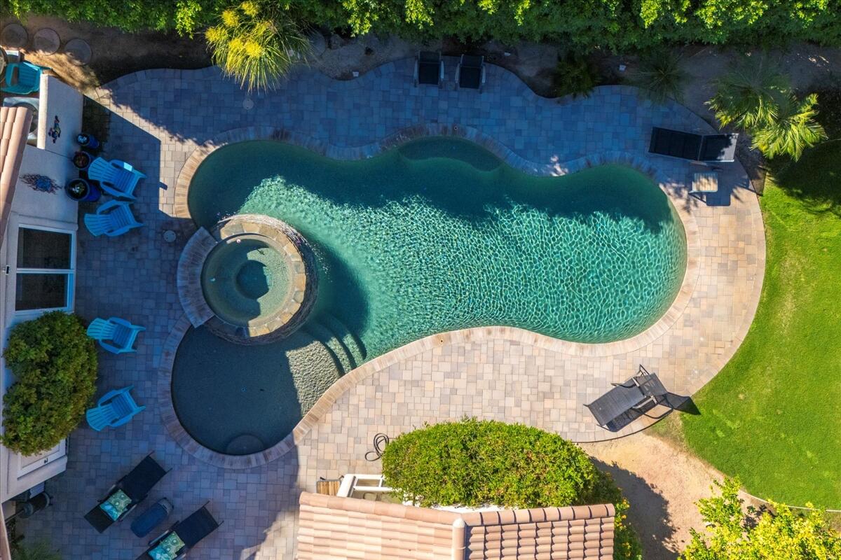 La Quinta, California, 92253, United States, 3 Bedrooms Bedrooms, ,3 BathroomsBathrooms,Residential,For Sale,1990308