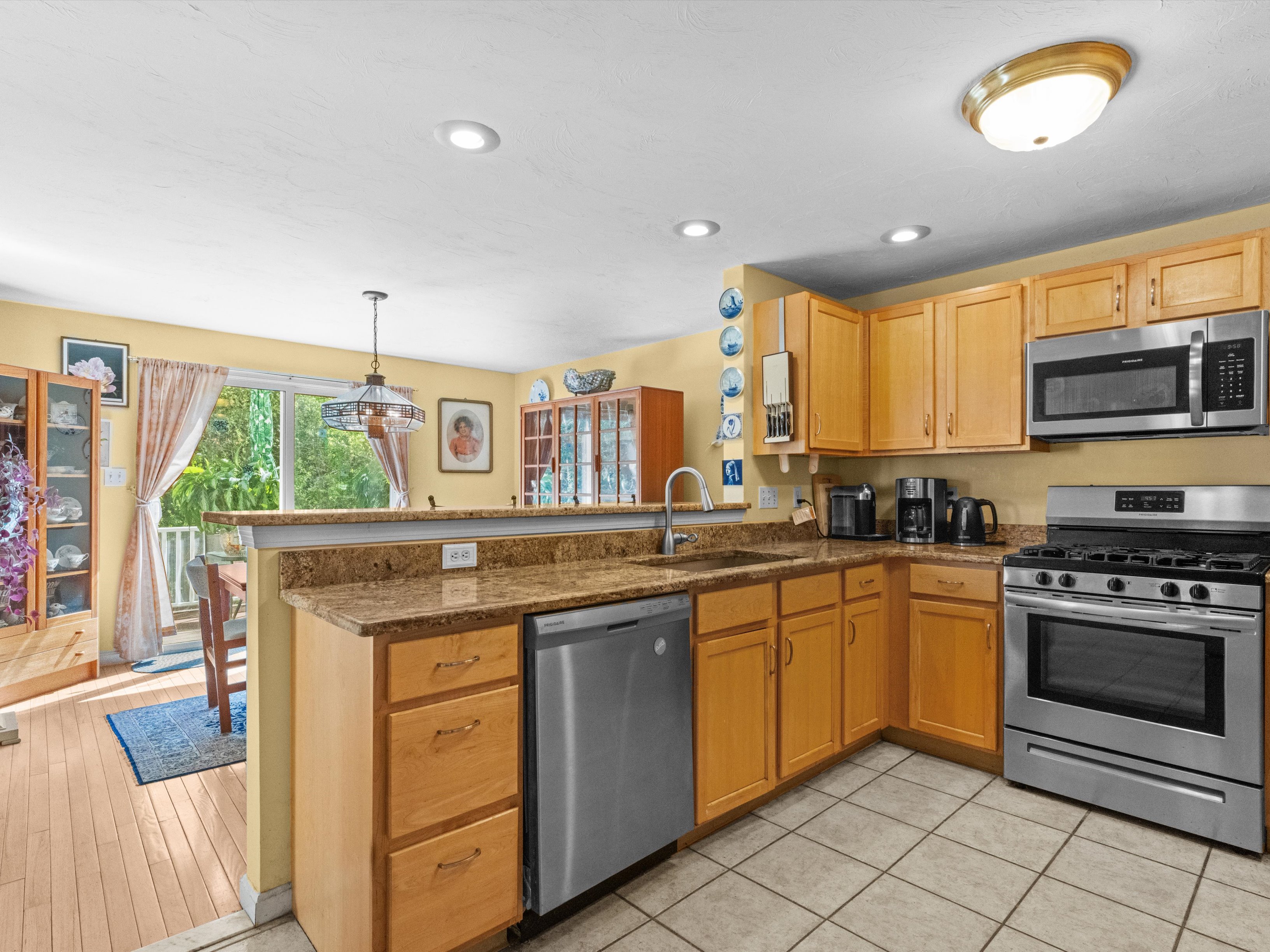  29 B Cold Spring Drive, Sutton, MA 01590 - 物件實景