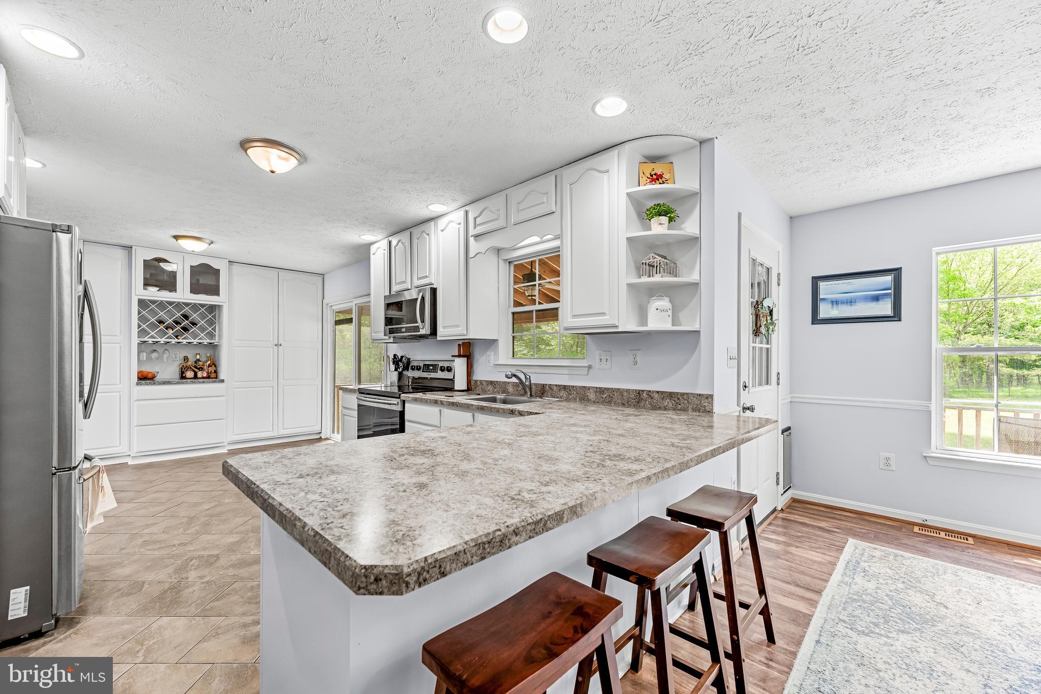 La Plata, Maryland, 20646, United States, 4 Bedrooms Bedrooms, ,4 BathroomsBathrooms,Residential,For Sale,1943631