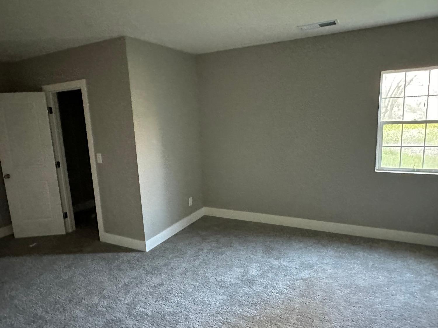 Walnut Grove, California, 95690, United States, 6 Bedrooms Bedrooms, ,4 BathroomsBathrooms,Residential,For Sale,2048836