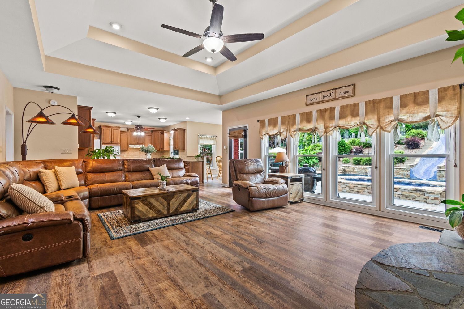 Cumming, Georgia, 30028, United States, 4 Bedrooms Bedrooms, ,5 BathroomsBathrooms,Residential,For Sale,1859105
