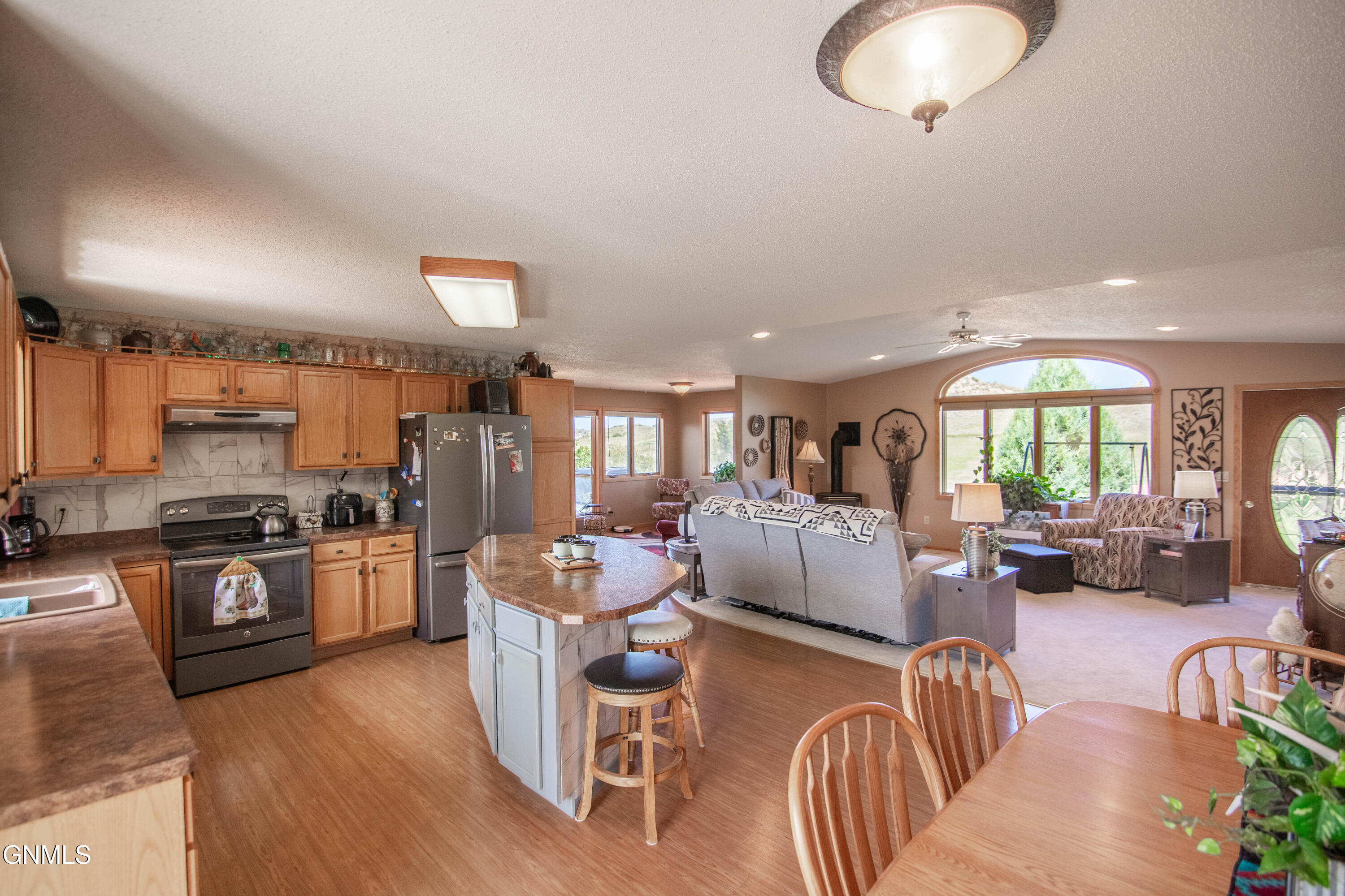 Medora, North Dakota, 58645, United States, 6 Bedrooms Bedrooms, ,1 BathroomBathrooms,Residential,For Sale,1976431