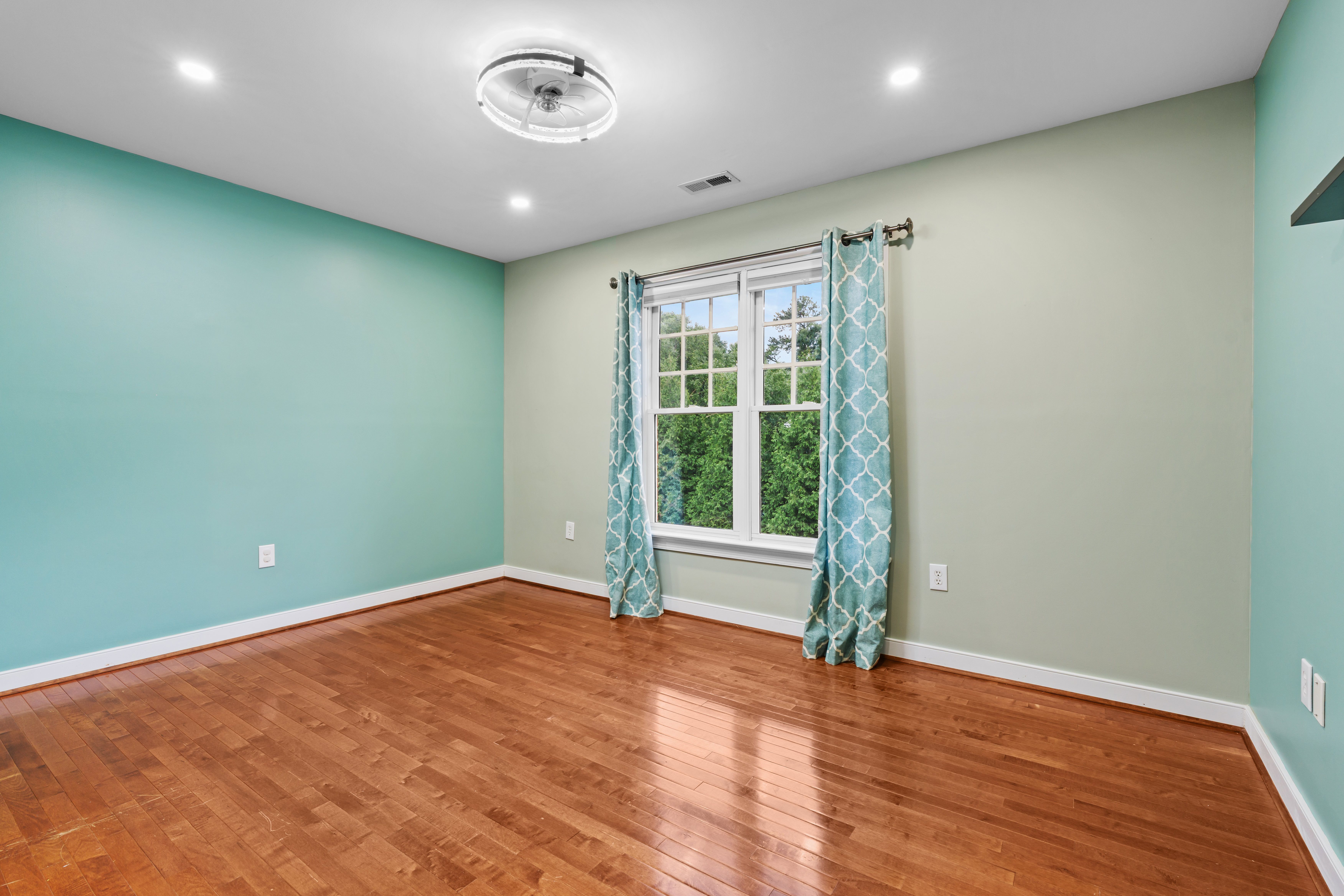  12200 Heatherford Place, Glen Allen, VA 23059 - 物件實景
