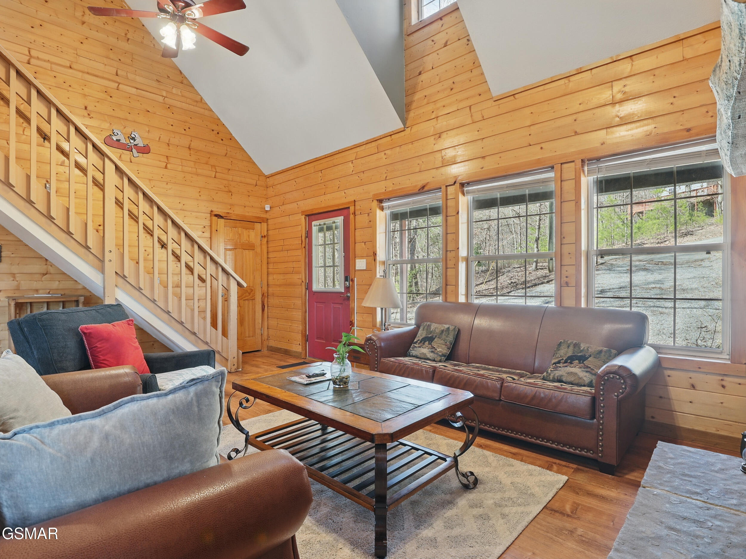 Sevierville, Tennessee, 37862, United States, 4 Bedrooms Bedrooms, ,4 BathroomsBathrooms,Residential,For Sale,1928757