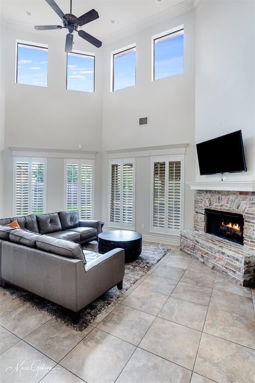 Shreveport, Louisiana, 71106, United States, 4 Bedrooms Bedrooms, ,4 BathroomsBathrooms,Residential,For Sale,1846885