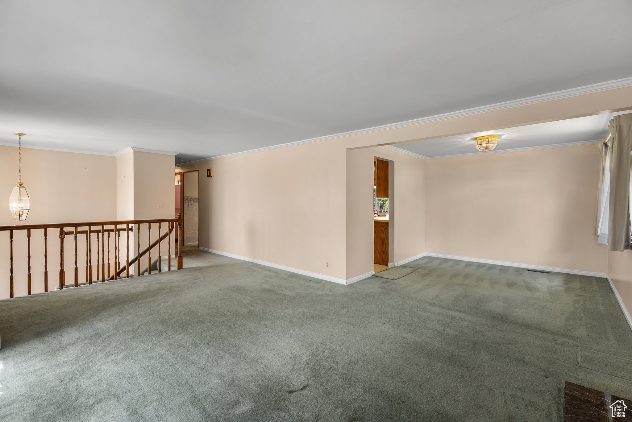 Farmington, Utah, 84025, United States, 5 Bedrooms Bedrooms, ,1 BathroomBathrooms,Residential,For Sale,1927310