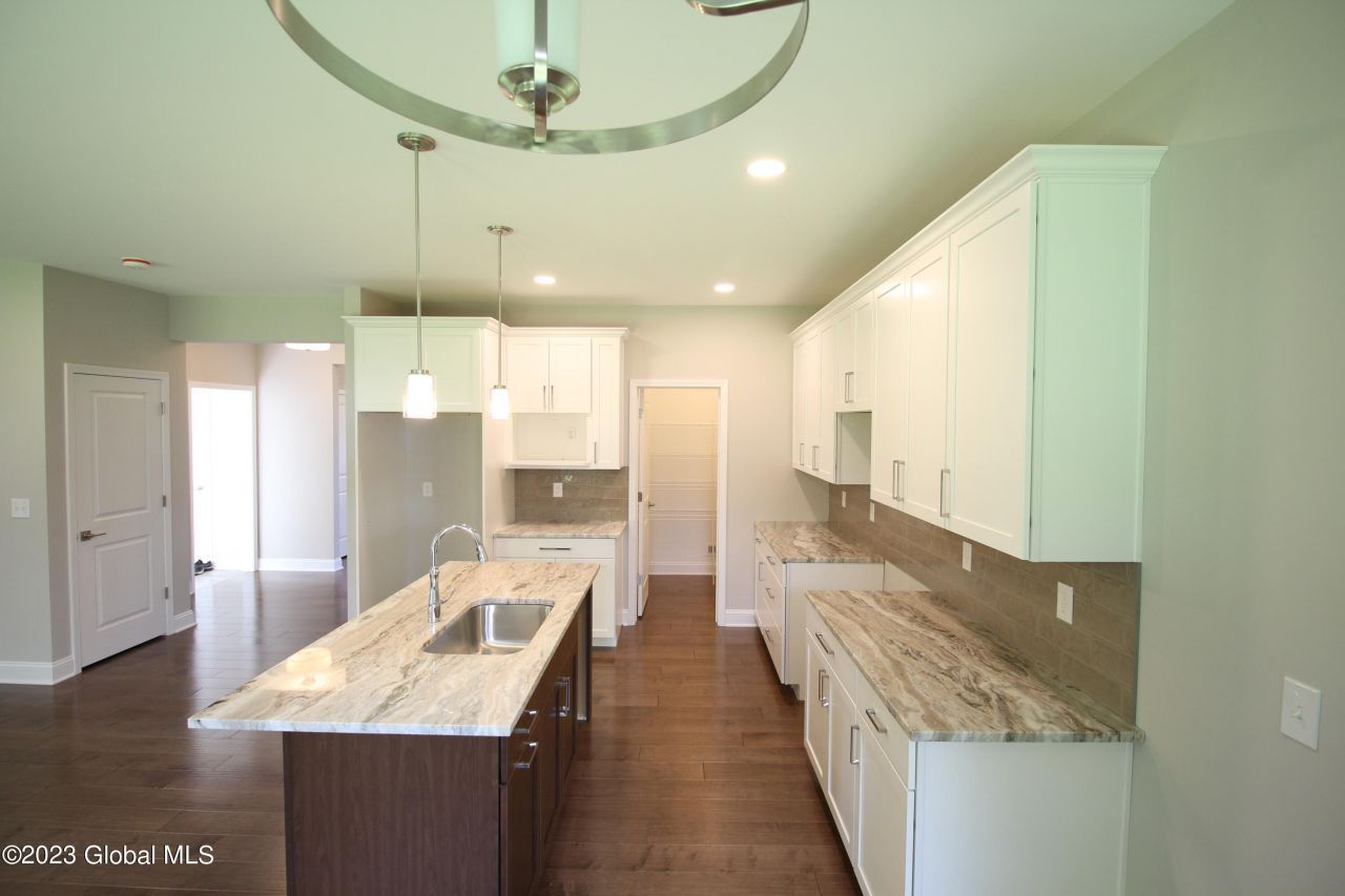 Clifton Park, New York, 12065, United States, 4 Bedrooms Bedrooms, ,3 BathroomsBathrooms,Residential,For Sale,1933145