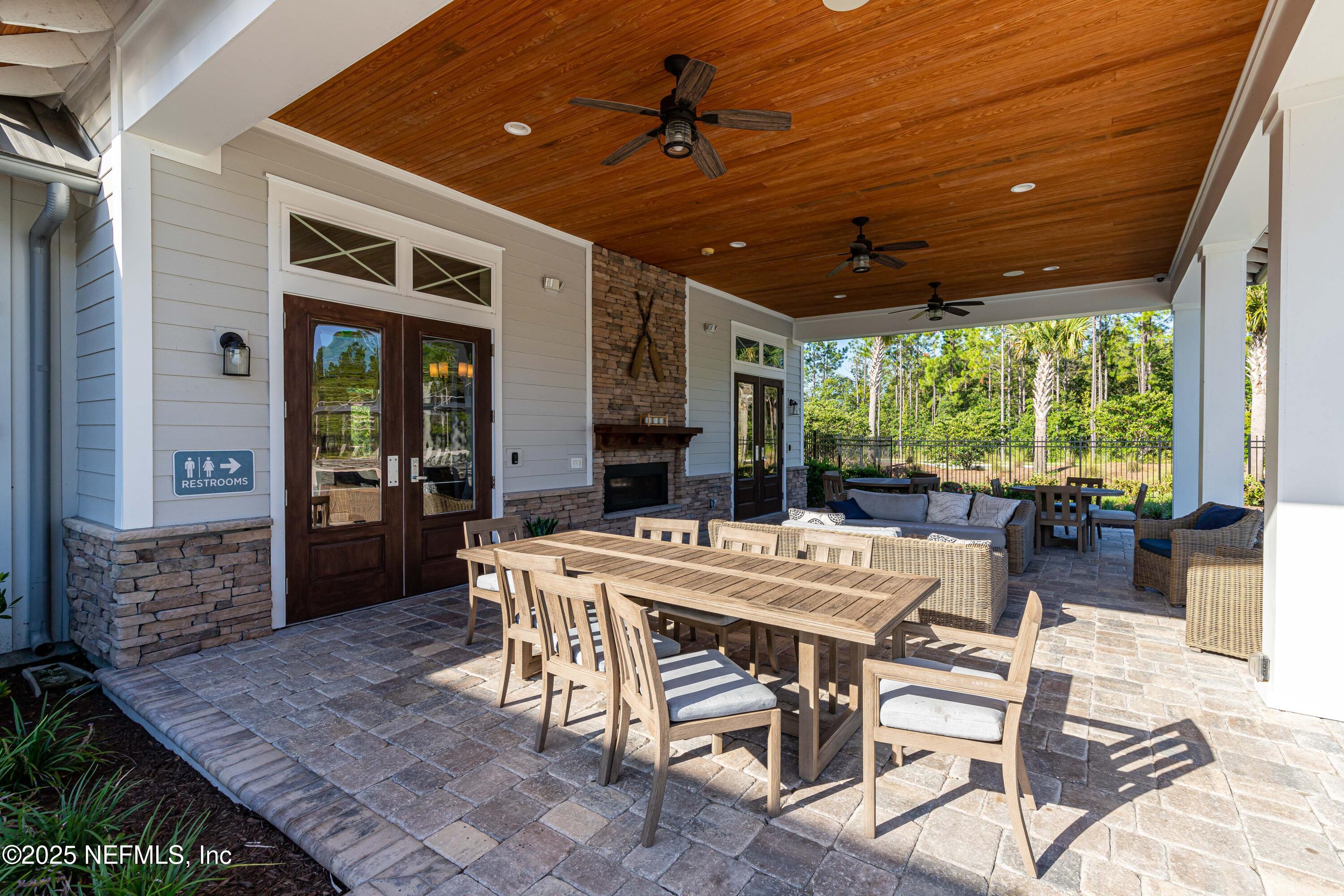 St. Johns, Florida, 32259, United States, 5 Bedrooms Bedrooms, ,4 BathroomsBathrooms,Residential,For Sale,1947063