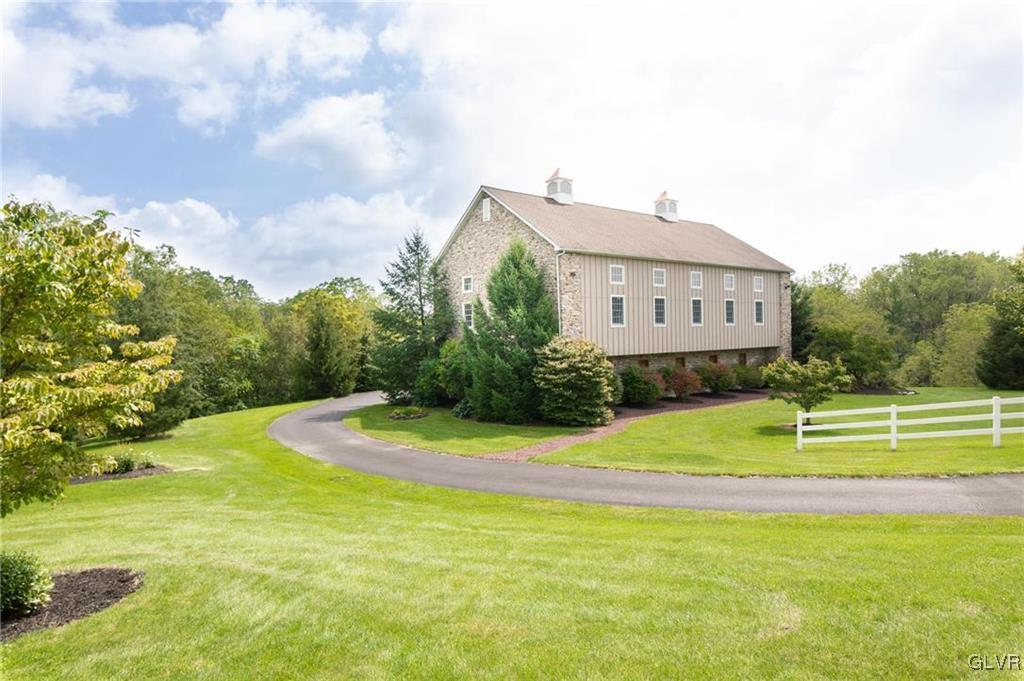 Moore Twp, Pennsylvania, 18014, United States, 4 Bedrooms Bedrooms, ,5 BathroomsBathrooms,Residential,For Sale,1766322