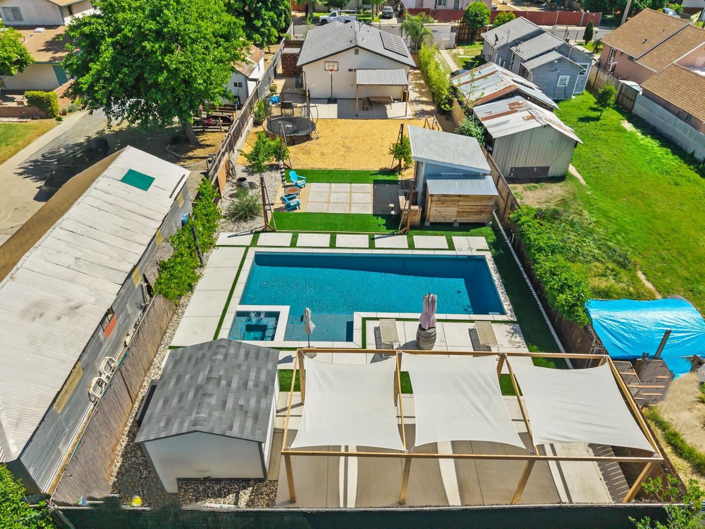  5060 Mendocino Boulevard, Sacramento, CA 95820 - 物件實景