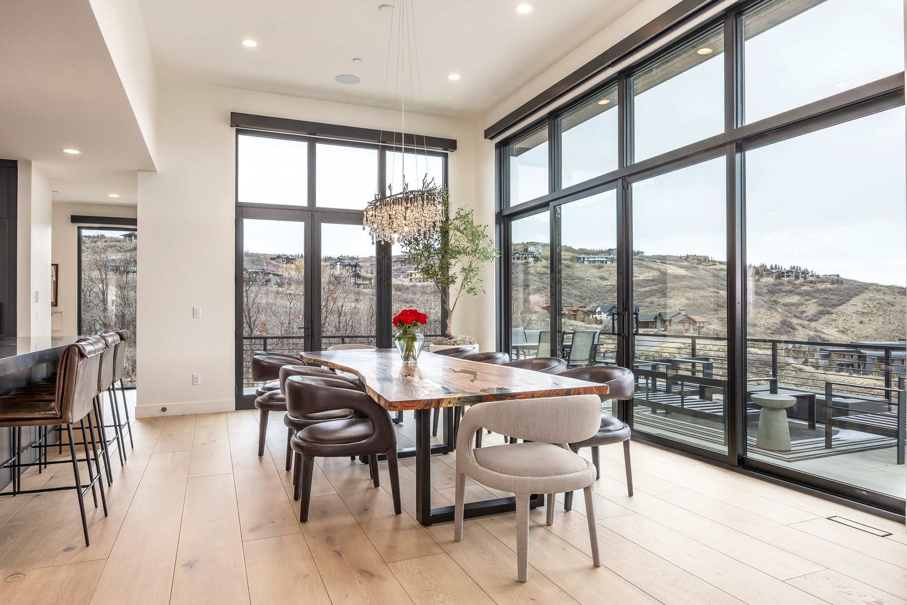  Mountain Modern Multigenerational Home in Promontory – Golf Membership Available - 物件實景