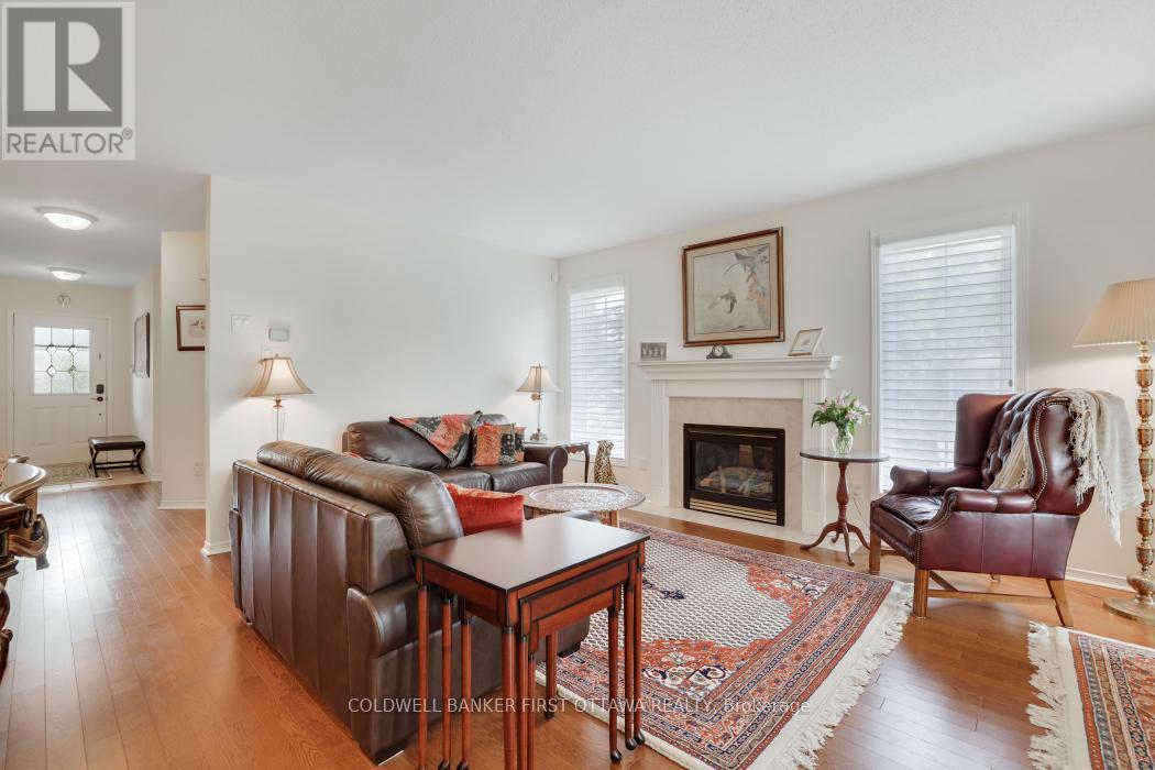 Ottawa, Ontario, K2S 1Z6, CA, 3 Bedrooms Bedrooms, ,3 BathroomsBathrooms,Residential,For Sale,1906768