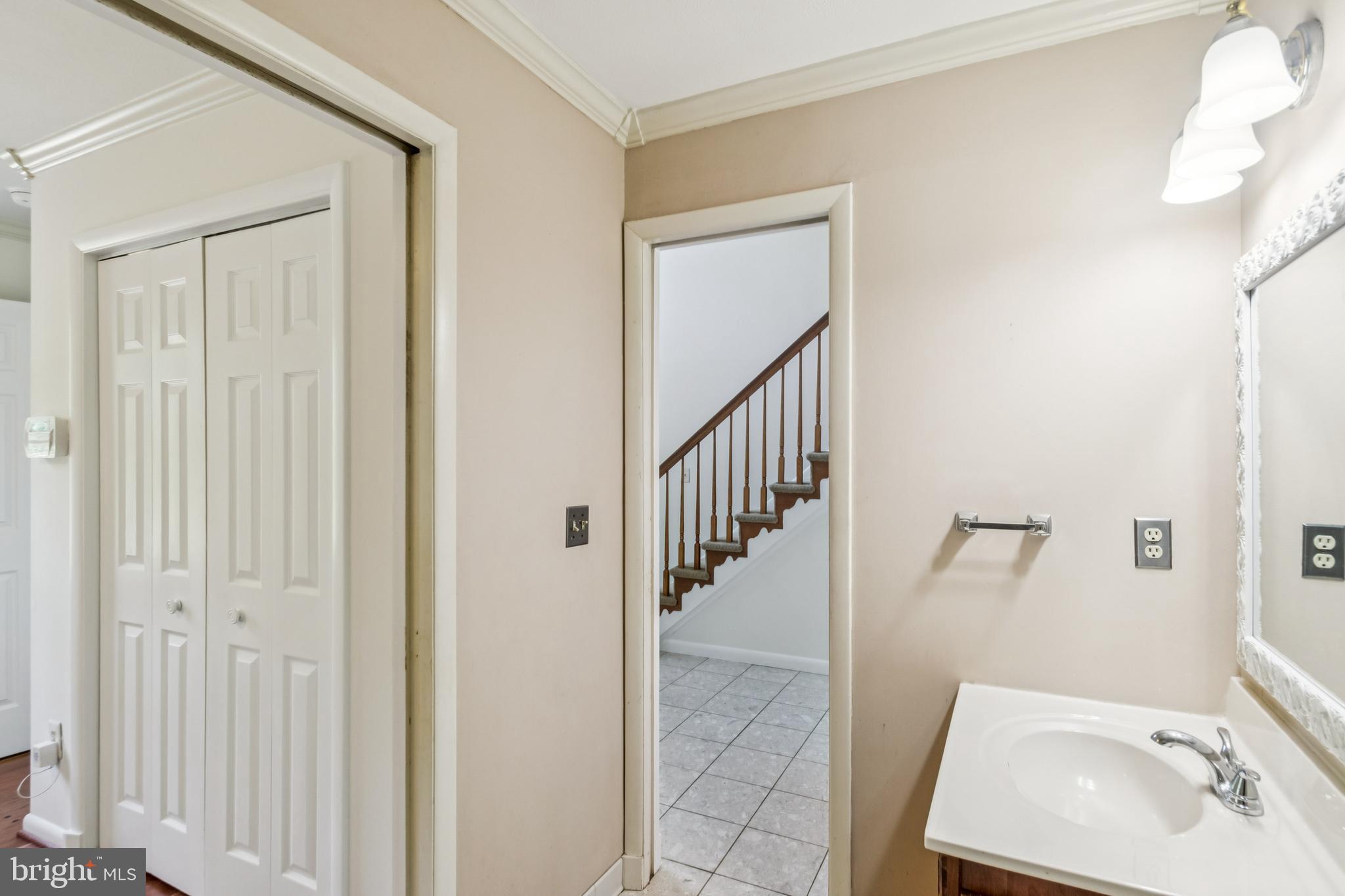 Crownsville, Maryland, 21032, United States, 5 Bedrooms Bedrooms, ,3 BathroomsBathrooms,Residential,For Sale,1922102