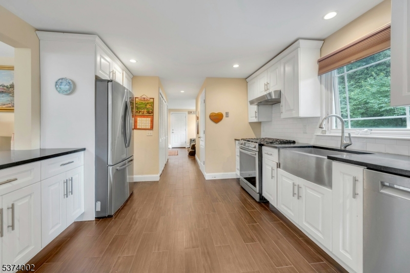Ridgewood Village, New Jersey, 07450, United States, 4 Bedrooms Bedrooms, ,2 BathroomsBathrooms,Residential,For Sale,1901977