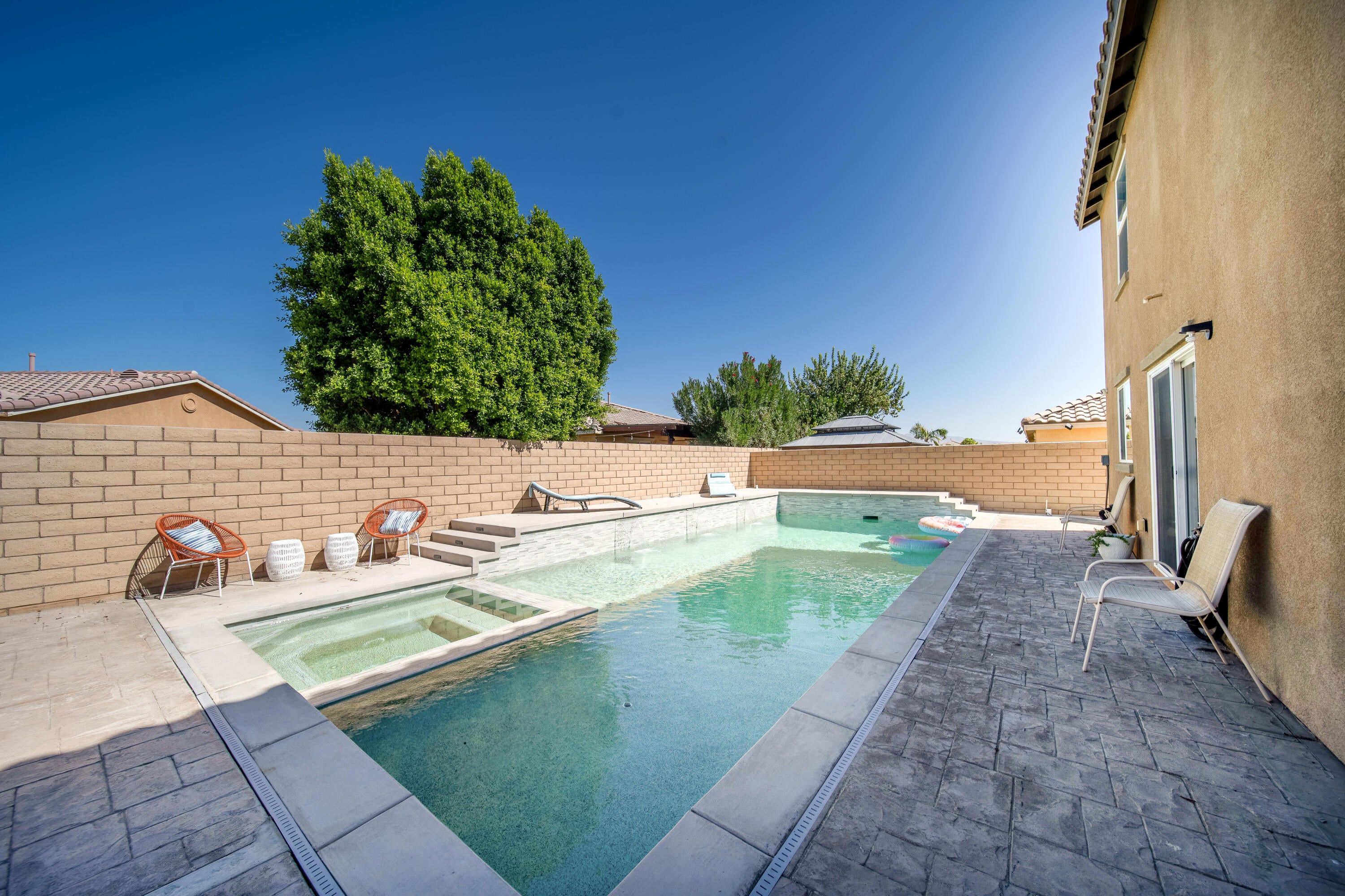 Coachella, California, 92236, United States, 5 Bedrooms Bedrooms, ,3 BathroomsBathrooms,Residential,For Sale,2009359