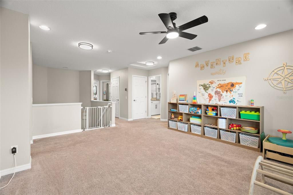 Lutz, Florida, 33558, United States, 4 Bedrooms Bedrooms, ,4 BathroomsBathrooms,Residential,For Sale,2001720