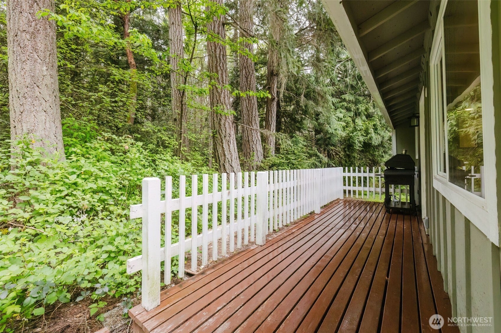 Poulsbo, Washington, 98370, United States, 3 Bedrooms Bedrooms, ,2 BathroomsBathrooms,Residential,For Sale,1796168