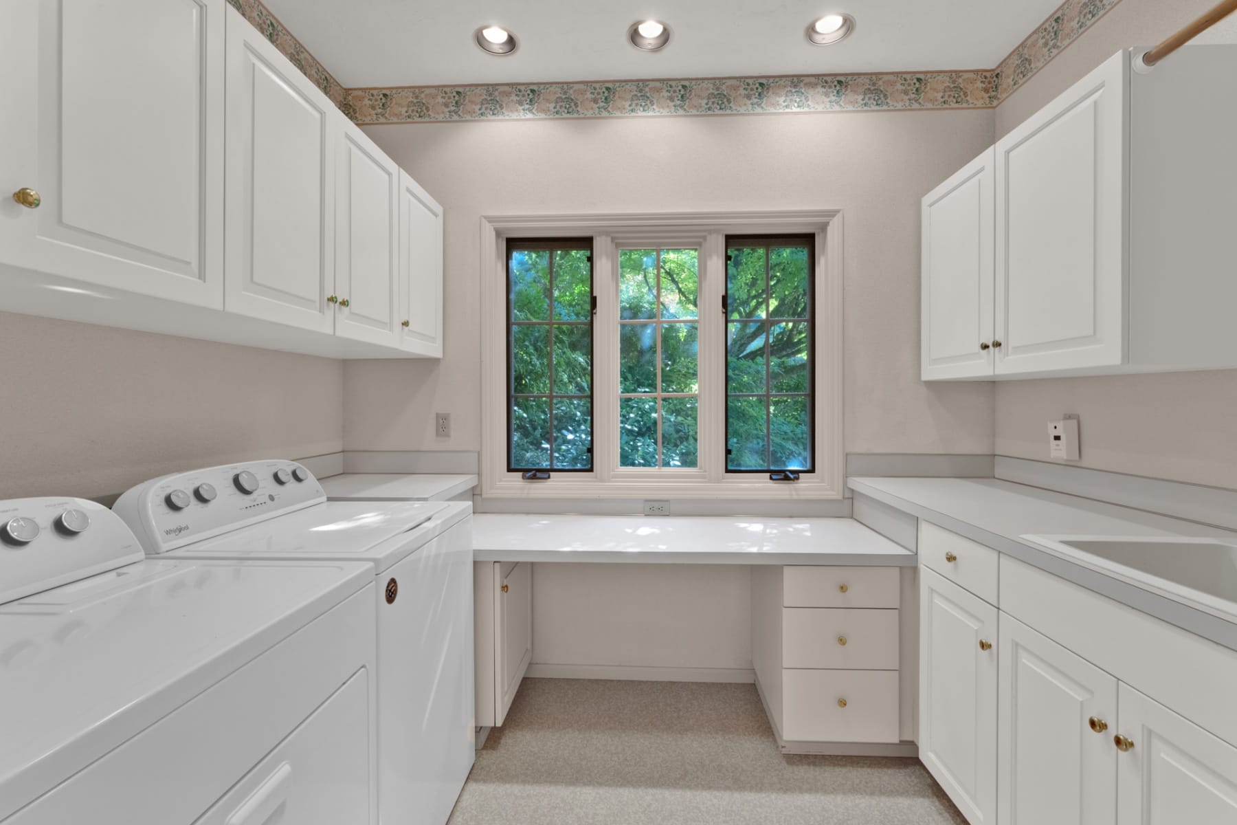  2574 W 28TH AVE Eugene, OR 97405 - 物件實景