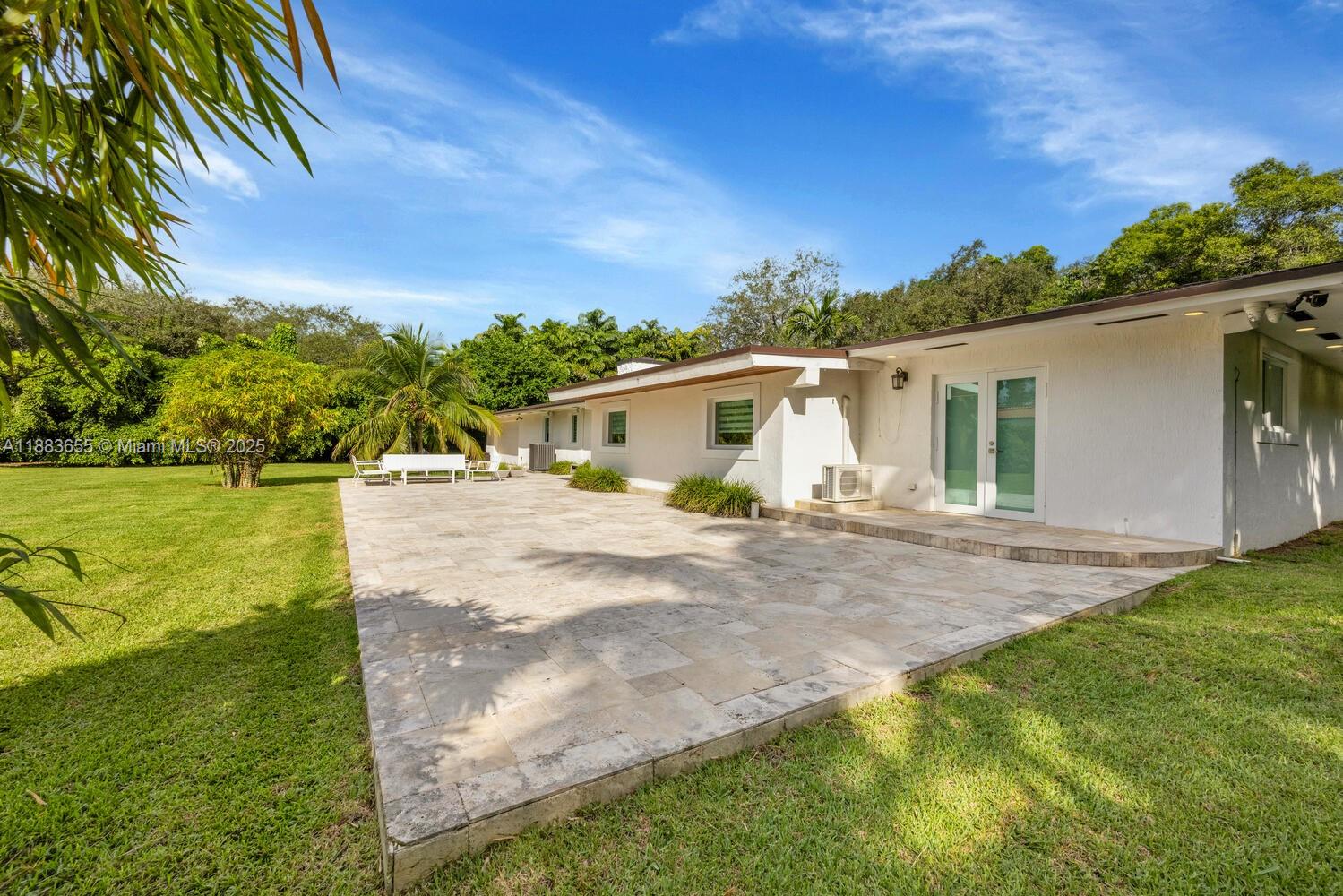 Miami, Florida, 33173, United States, 4 Bedrooms Bedrooms, ,2 BathroomsBathrooms,Residential,For Sale,1986231