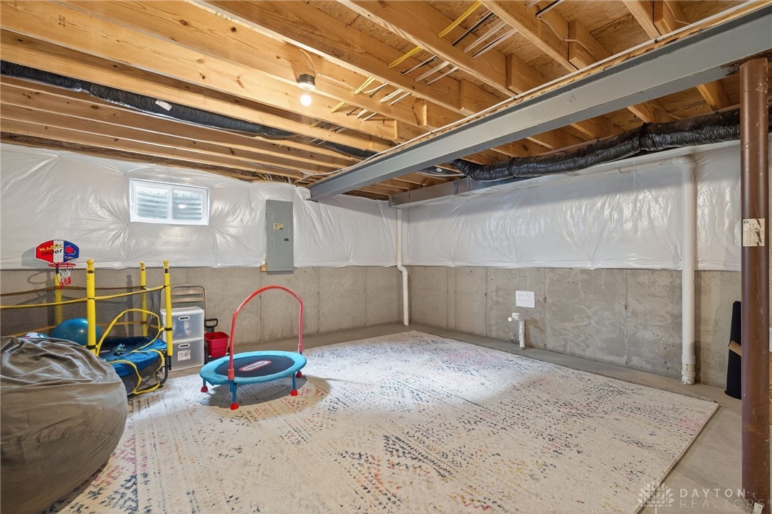 Washington Twp, Ohio, 45458, United States, 4 Bedrooms Bedrooms, ,3 BathroomsBathrooms,Residential,For Sale,2000443