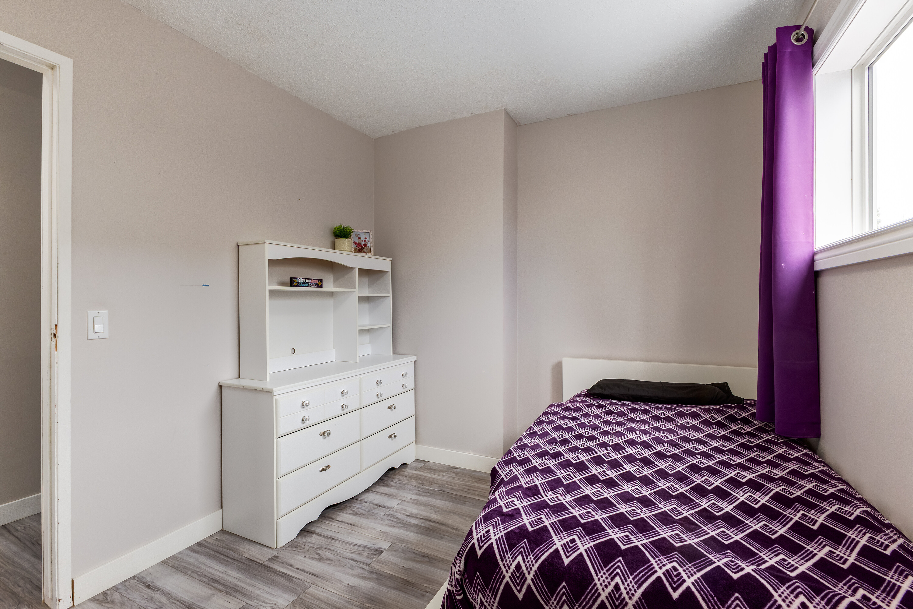  228 Deer Ridge Place SE - 物件實景