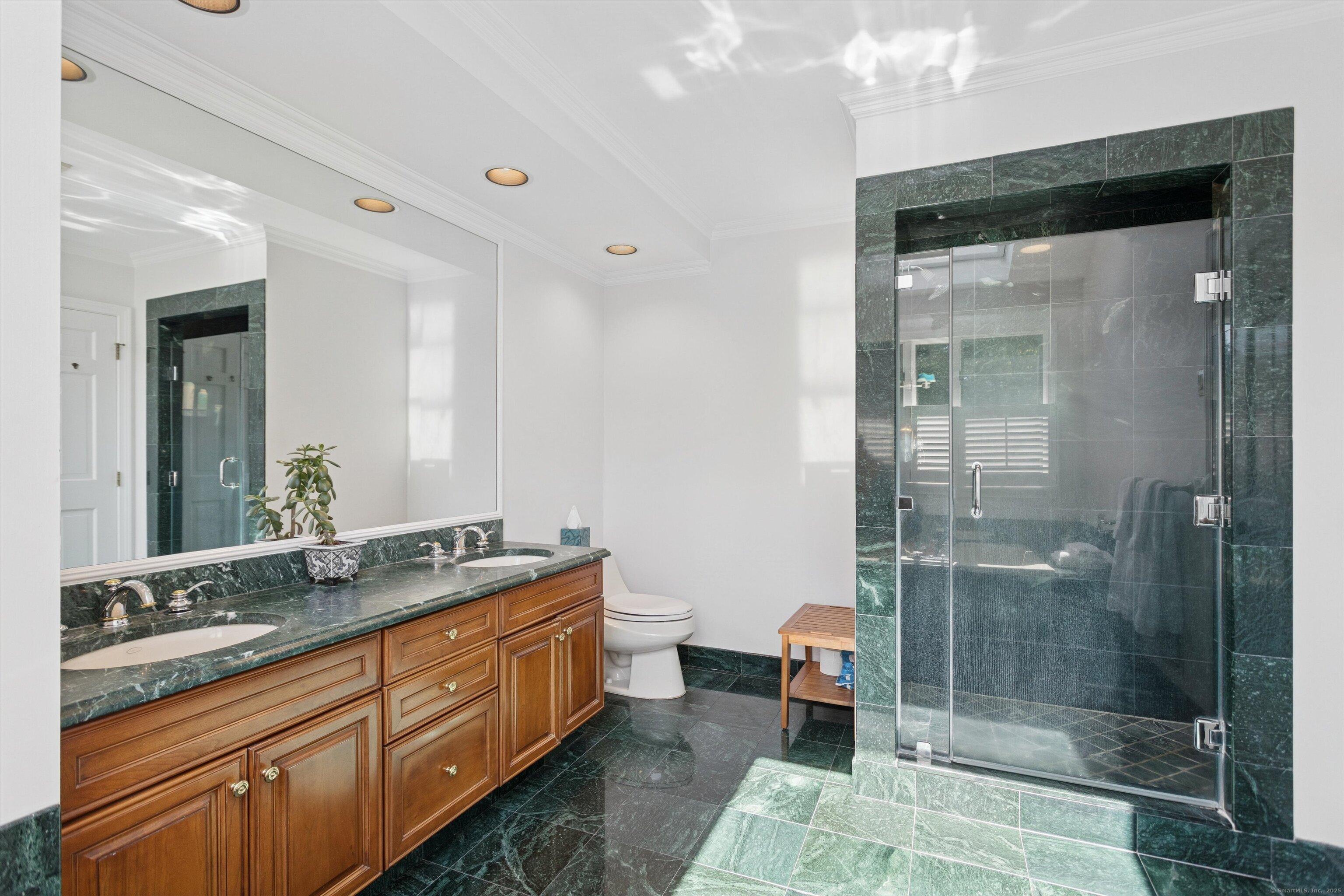 Stamford, Connecticut, 06903, United States, 5 Bedrooms Bedrooms, ,5 BathroomsBathrooms,Residential,For Sale,1976507