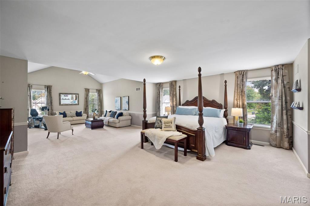 Wildwood, Missouri, 63021, United States, 4 Bedrooms Bedrooms, ,4 BathroomsBathrooms,Residential,For Sale,1947047