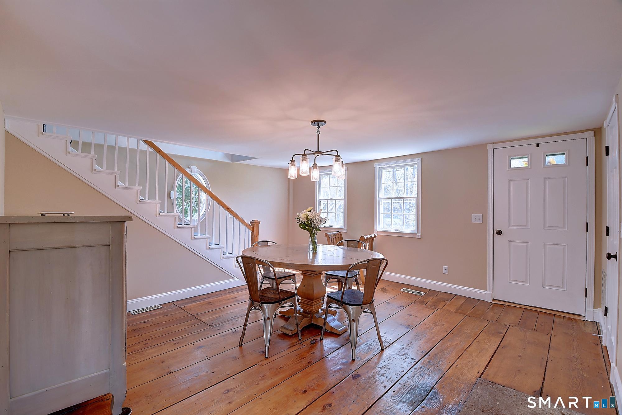 223, Connecticut, 06035, United States, 4 Bedrooms Bedrooms, ,3 BathroomsBathrooms,Residential,For Sale,2042939