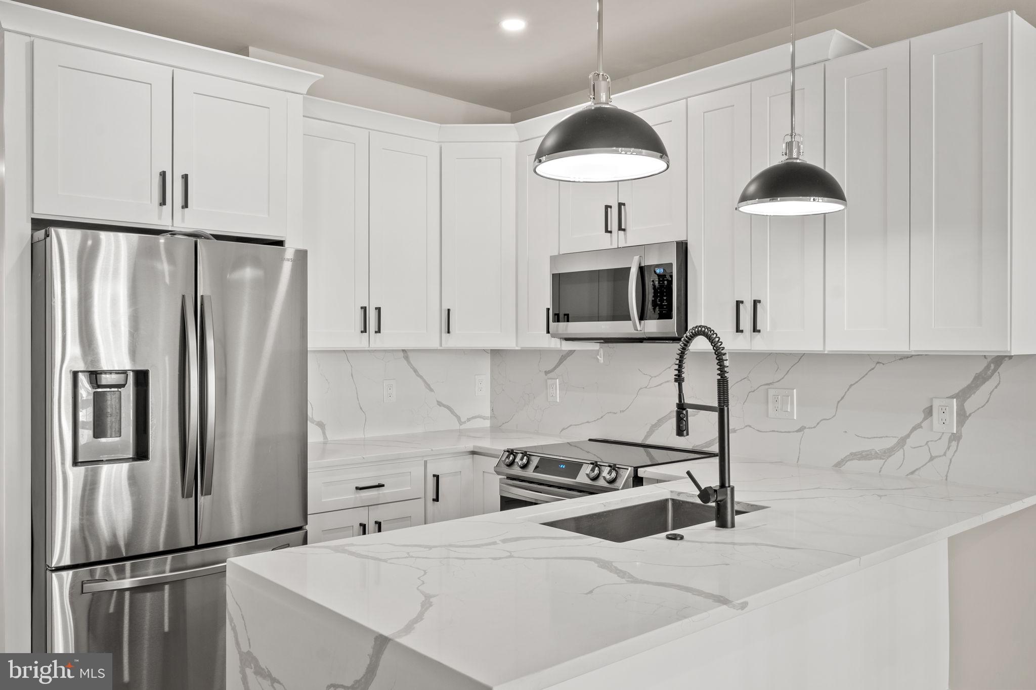 Washington, District of Columbia, 20002, United States, 3 Bedrooms Bedrooms, ,3 BathroomsBathrooms,Residential,For Sale,2000379