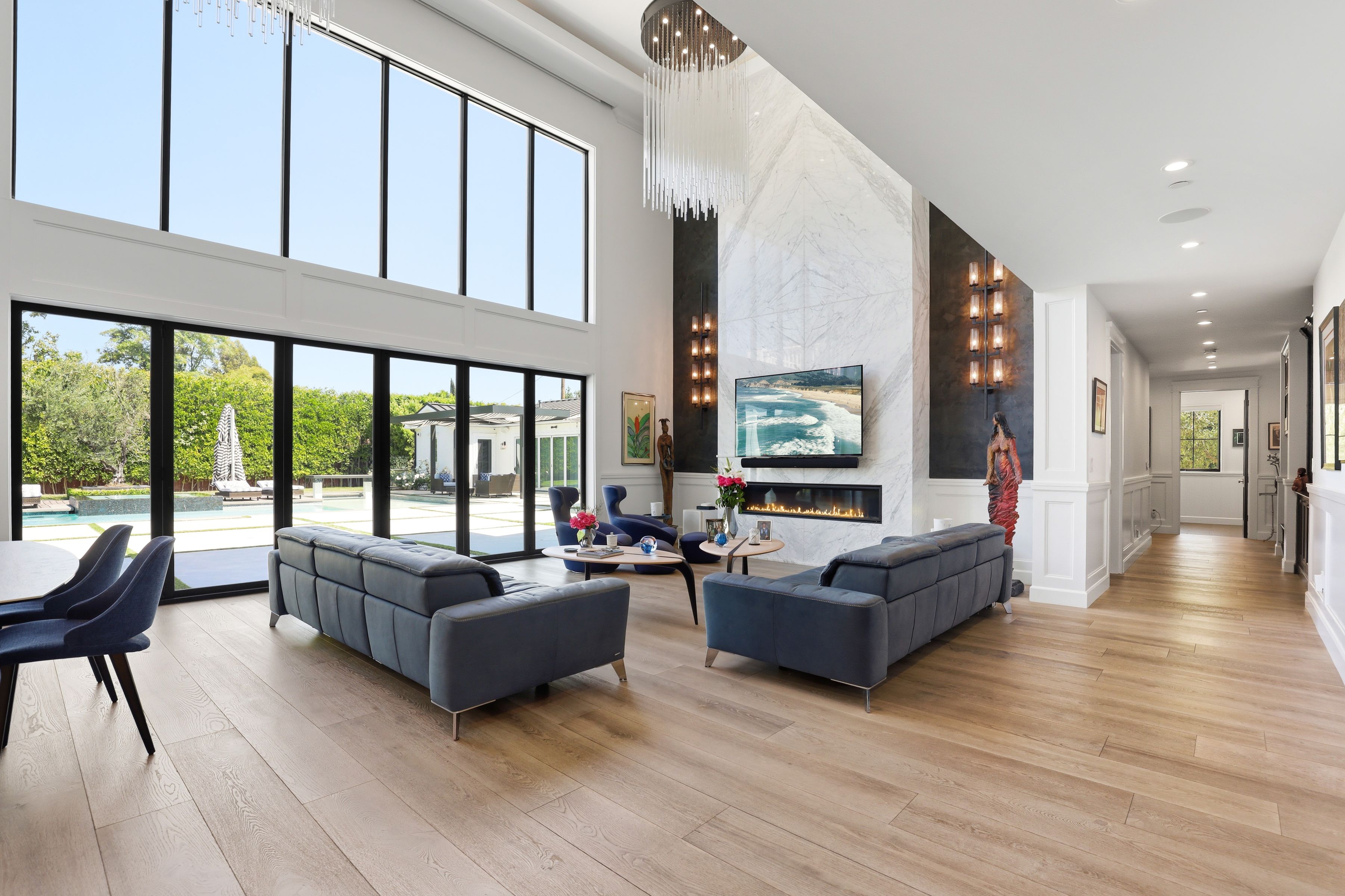  5342 Shoshone Avenue - 物件實景