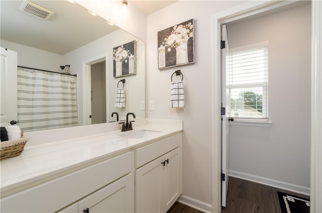 Cartersville, Georgia, 30121, United States, 4 Bedrooms Bedrooms, ,4 BathroomsBathrooms,Residential,For Sale,1820184