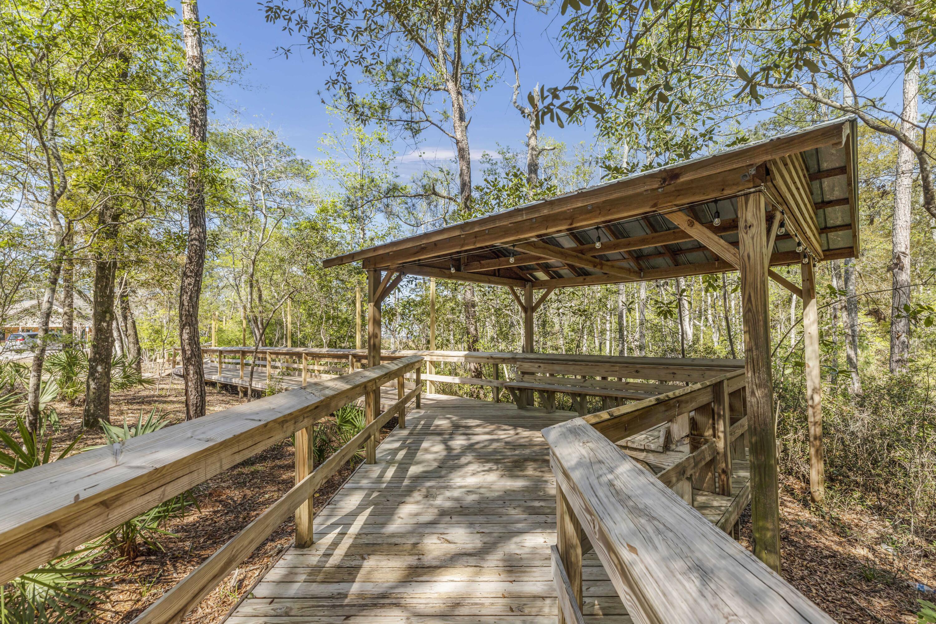 Freeport, Florida, 32439, United States, 4 Bedrooms Bedrooms, ,3 BathroomsBathrooms,Residential,For Sale,1876271