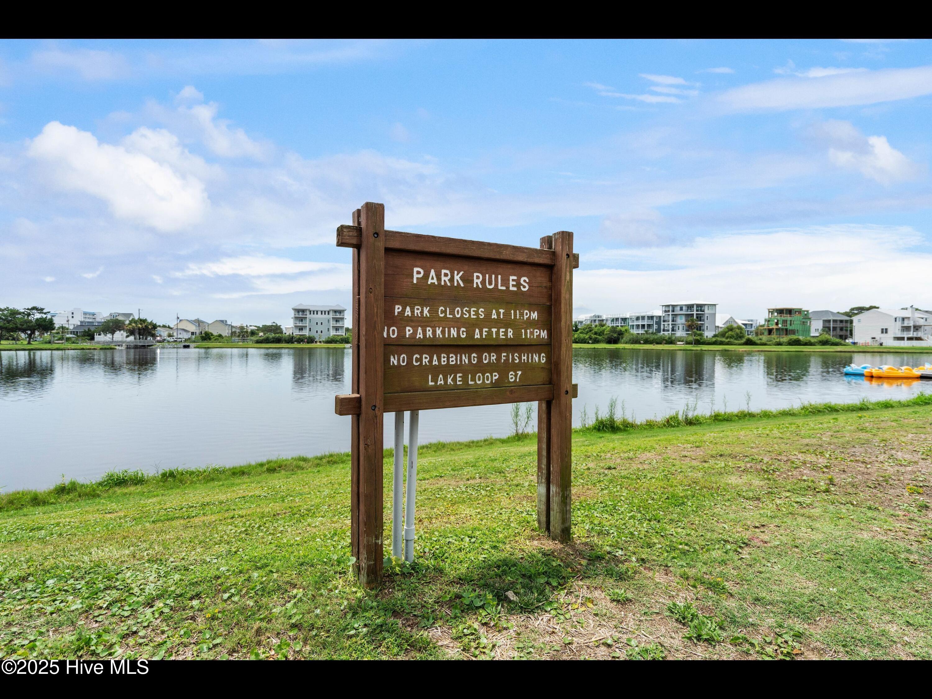 Carolina Beach, North Carolina, 28428, United States, 3 Bedrooms Bedrooms, ,3 BathroomsBathrooms,Residential,For Sale,1827738